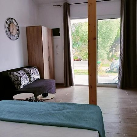 Studio Bakali Apartment Toroni Exterior photo